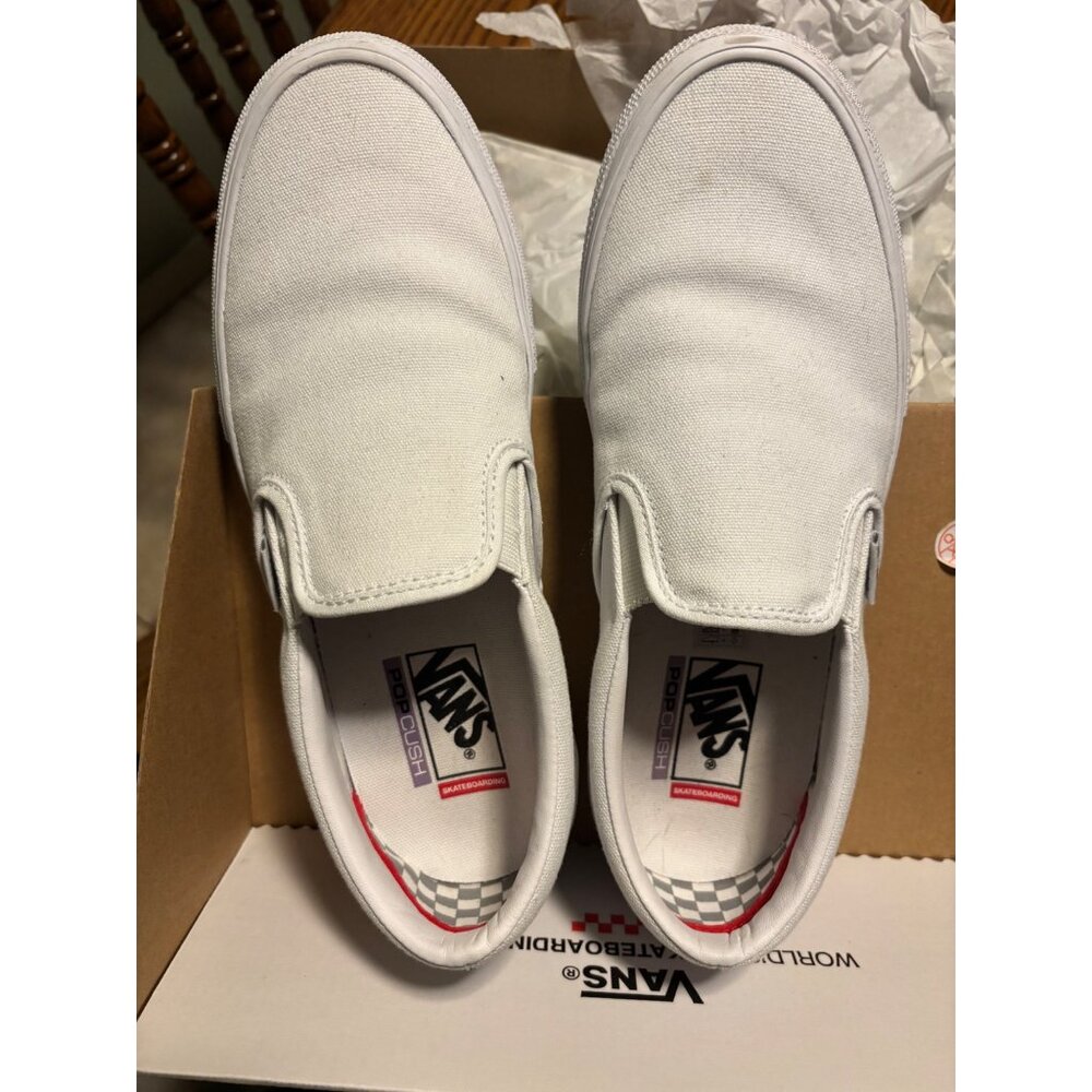 Vans Mens size 9 White Slip Ons Pop Cushion